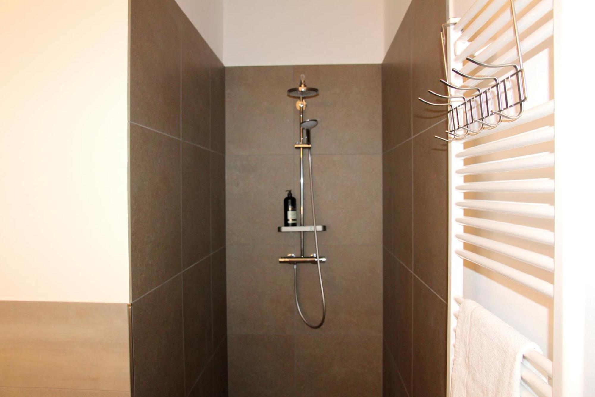 Moselromance - Luxusapartment - Grosse Terrasse - Ruhige Lage Traben-Trarbach Esterno foto