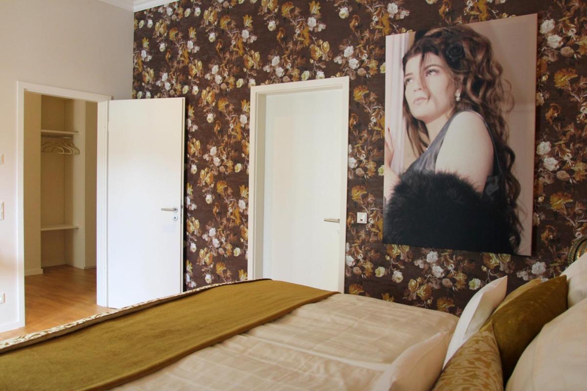 Moselromance - Luxusapartment - Grosse Terrasse - Ruhige Lage Traben-Trarbach Esterno foto